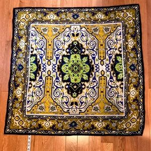 Ornate 40s Delicate Pop Floral Paisley Scarf